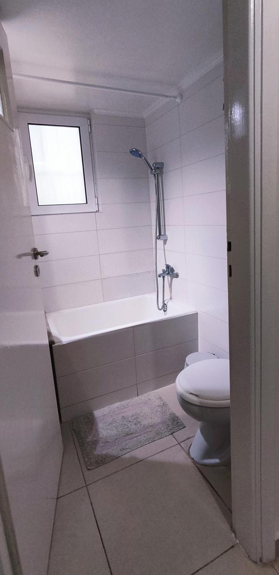Next To Metro! Bright Apartment With Fully Equipped Kitchen Atena Exterior foto