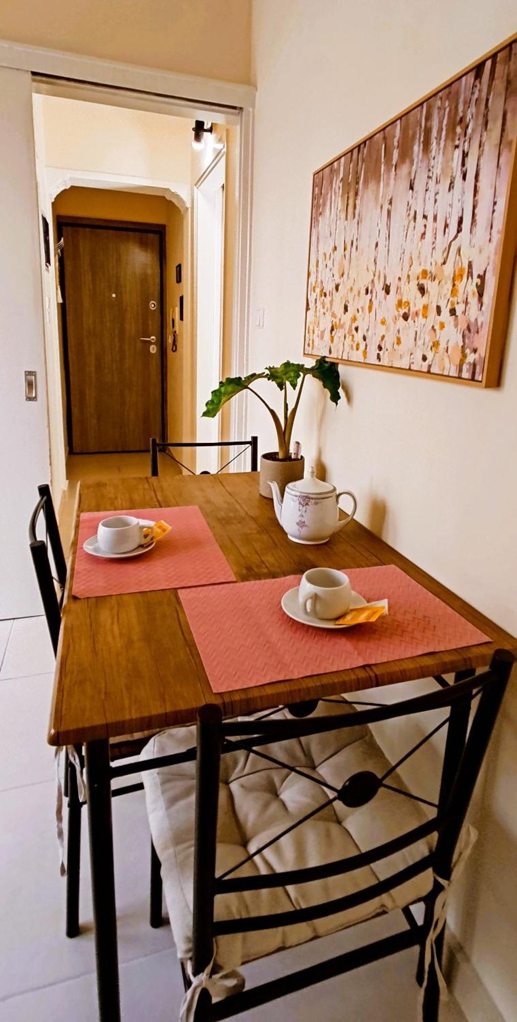 Next To Metro! Bright Apartment With Fully Equipped Kitchen Atena Exterior foto