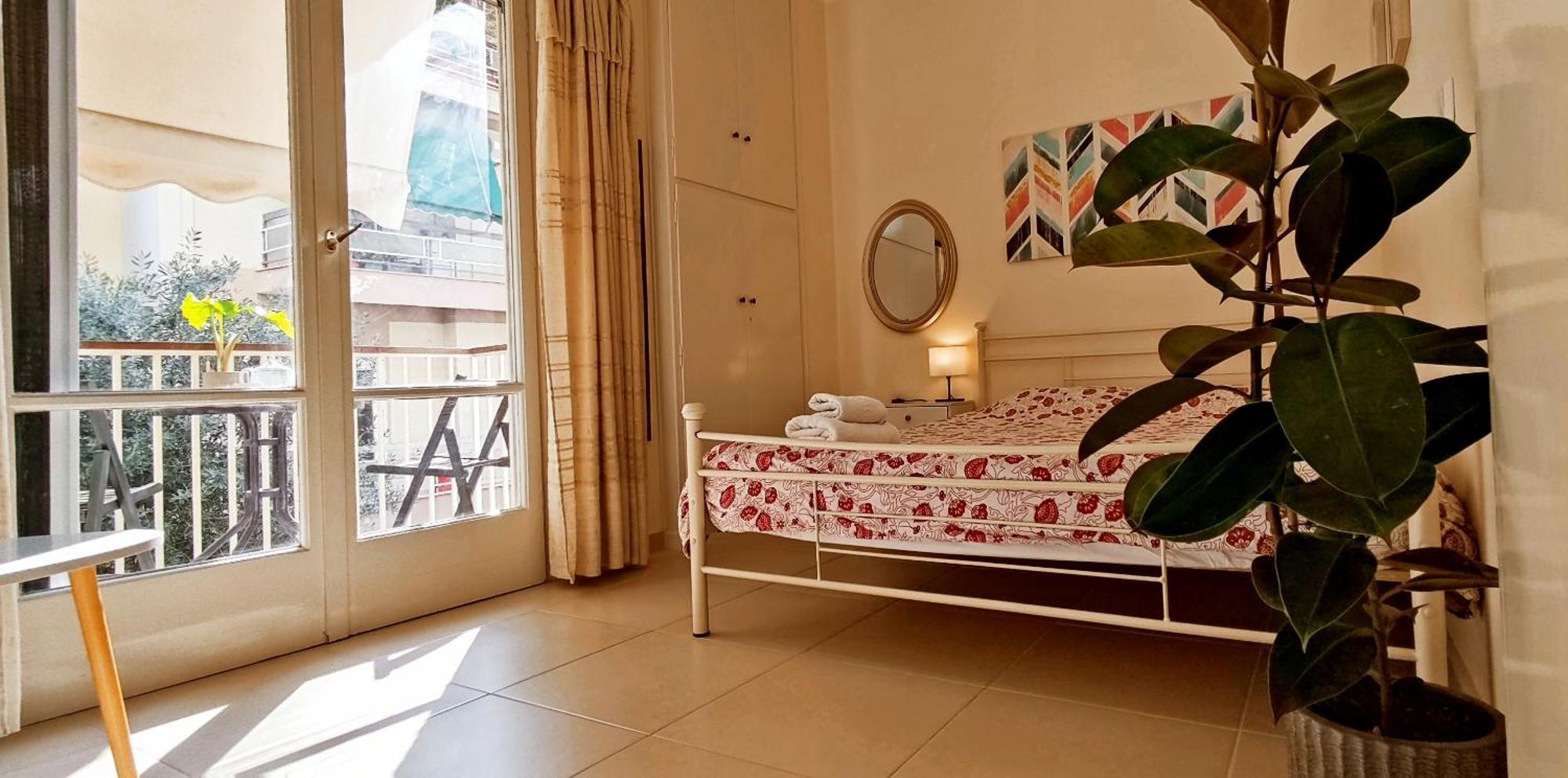 Next To Metro! Bright Apartment With Fully Equipped Kitchen Atena Exterior foto